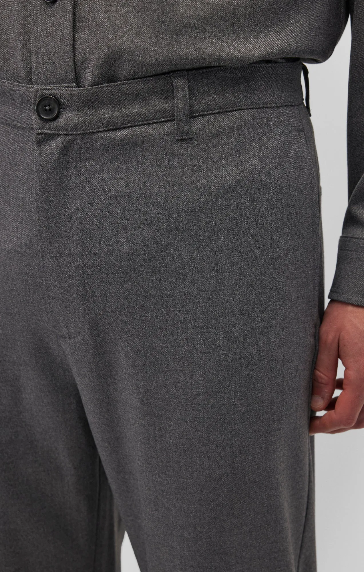 STRAIGHT LEG PANTS IN DARK GREY MELANGE