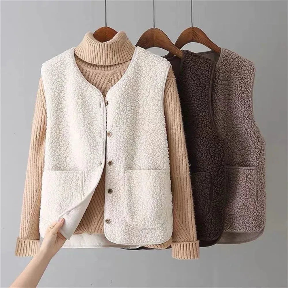 Vests New Spring Autumn Women Button Waistcoat Lamb Wool Winter Thermal Warm Thick Fleece Vests Sleeveless Jacket Ladies Coats